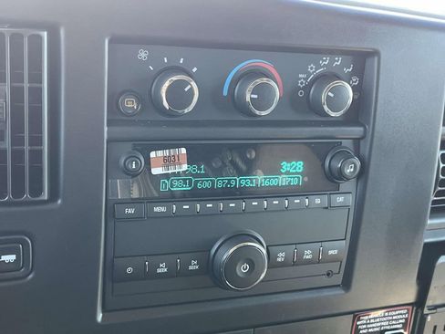 New 2025 Chevrolet Express 2500 Work Van w/ Communications Package image 16