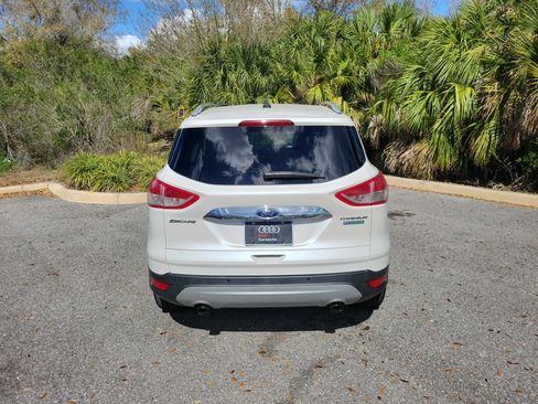 Used 2016 Ford Escape Titanium image 5