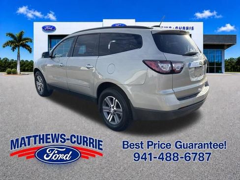 Used 2016 Chevrolet Traverse LT FWD image 6