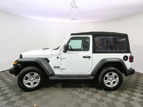 Used 2023 Jeep Wrangler Sport S image 6