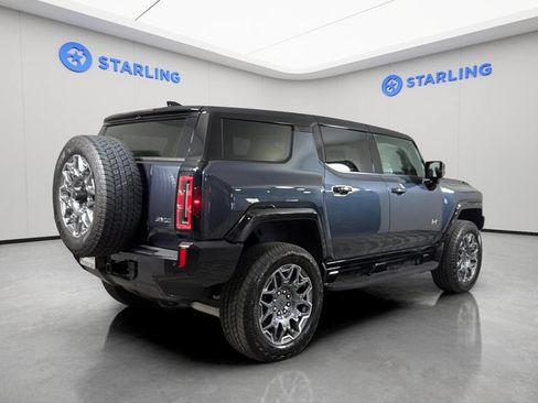 Certified 2025 GMC Hummer EV 3X AWD/4WD image 10