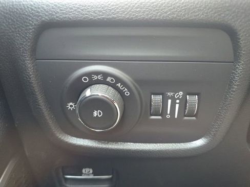 New 2026 Jeep Grand Cherokee Limited w/ Limited Altitude Package image 11