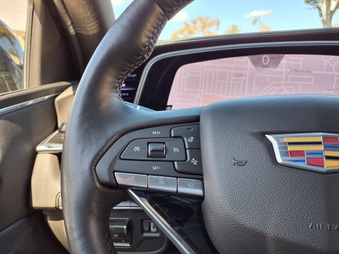 Certified 2024 Cadillac Escalade Sport image 29