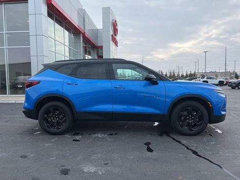 Used 2024 Chevrolet Blazer LT w/ Convenience Package image 8