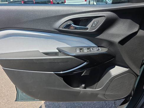 New 2026 Chevrolet Trax LT w/ Driver Confidence Package FWD image 17