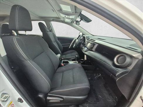 Used 2018 Toyota RAV4 XLE w/ Plus Extra Value Package AWD/4WD image 24