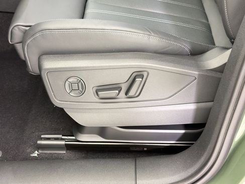 New 2026 Audi Q5 Premium Plus image 13