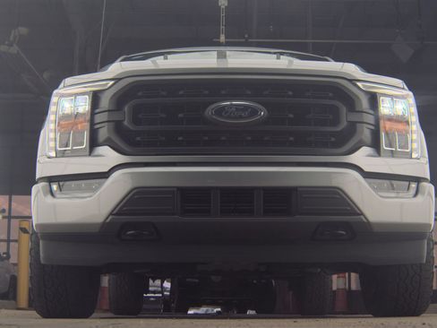 Used 2023 Ford F150 XLT w/ Equipment Group 302A High AWD/4WD image 3