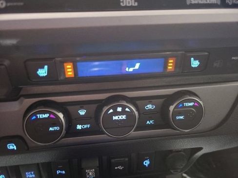 Used 2023 Toyota Tacoma TRD Pro AWD/4WD image 34
