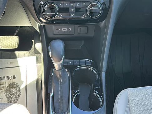 Used 2023 Buick Encore GX Preferred w/ Cold Weather Comfort Package image 34