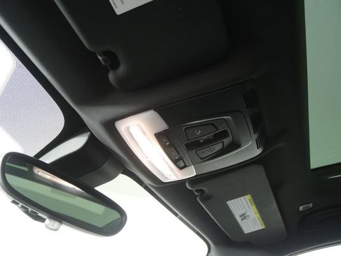 Used 2021 BMW X1 sDrive28i w/ Convenience Package image 15