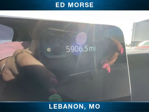 Used 2025 Ford Expedition Active AWD/4WD image 12