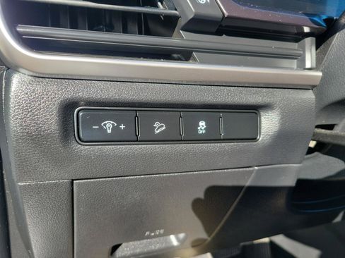 Used 2023 Kia Telluride S image 39