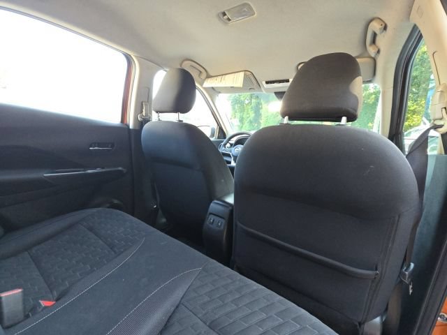 Used 2022 Nissan Kicks SV FWD image 16
