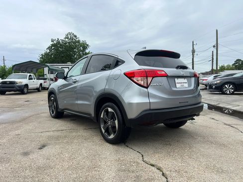Used 2018 Honda HR-V EX image 5