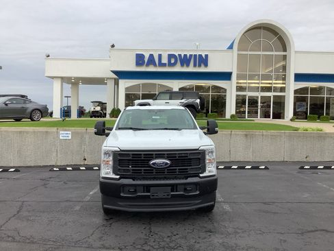 New 2026 Ford F250 XL AWD/4WD image 2