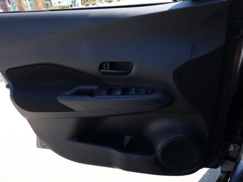 New 2025 Nissan Kicks Play S image 23