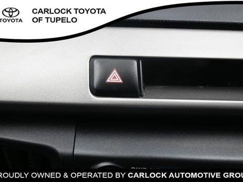 Used 2018 Toyota RAV4 XLE w/ Plus Extra Value Package FWD image 13