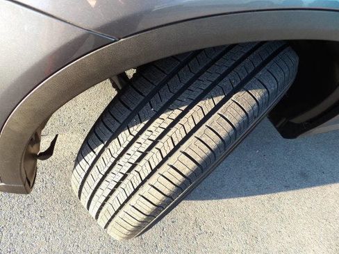 Used 2019 Mercedes-Benz GLC 350e 4MATIC image 31