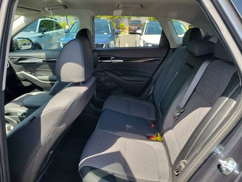 New 2026 Kia Seltos S FWD image 10