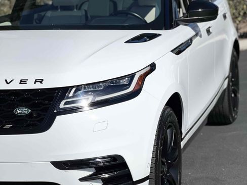 Used 2019 Land Rover Range Rover Velar R-Dynamic SE image 59