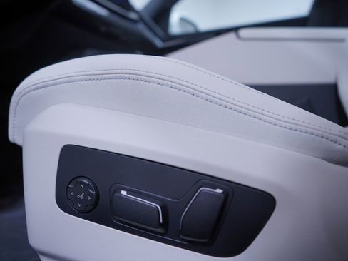 New 2026 BMW 530i image 14