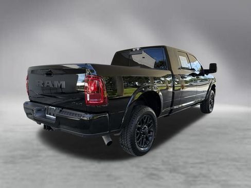 Used 2026 RAM 2500 Limited AWD/4WD image 3