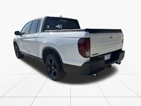 New 2026 Honda Ridgeline Black Edition image 6