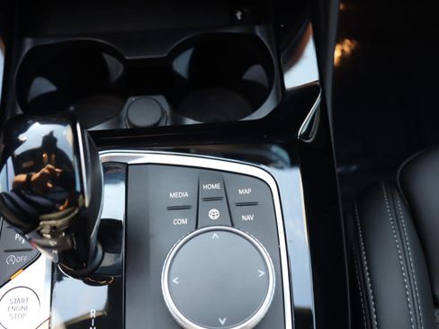 Used 2024 BMW X4 xDrive30i image 27