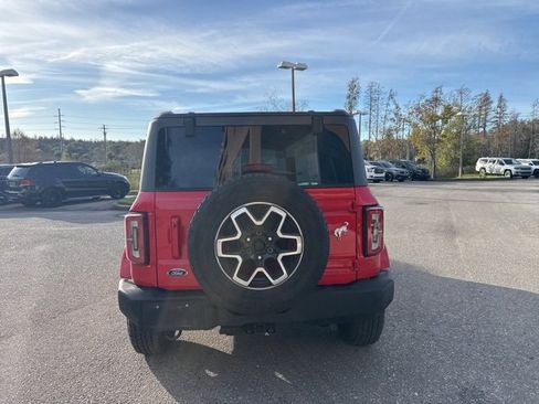 Used 2024 Ford Bronco Outer Banks image 4