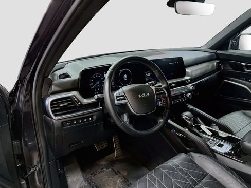Used 2025 Kia Telluride SX X-Line AWD/4WD image 9
