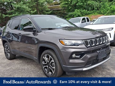 Used 2023 Jeep Compass Limited AWD/4WD image 1