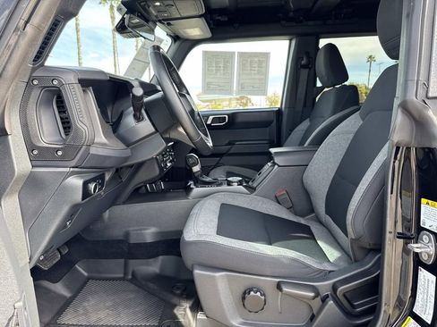 Certified 2025 Ford Bronco Big Bend image 20