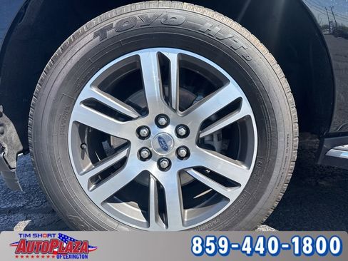 Used 2023 Ford Expedition Limited AWD/4WD image 8