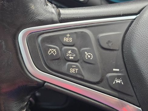 Used 2022 Chevrolet Equinox LT FWD image 19