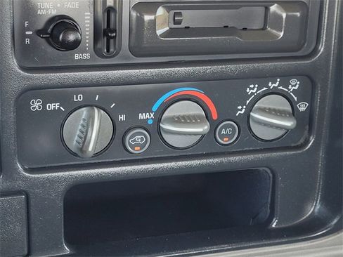 Used 1997 Chevrolet Silverado 1500 2WD Extended Cab image 17