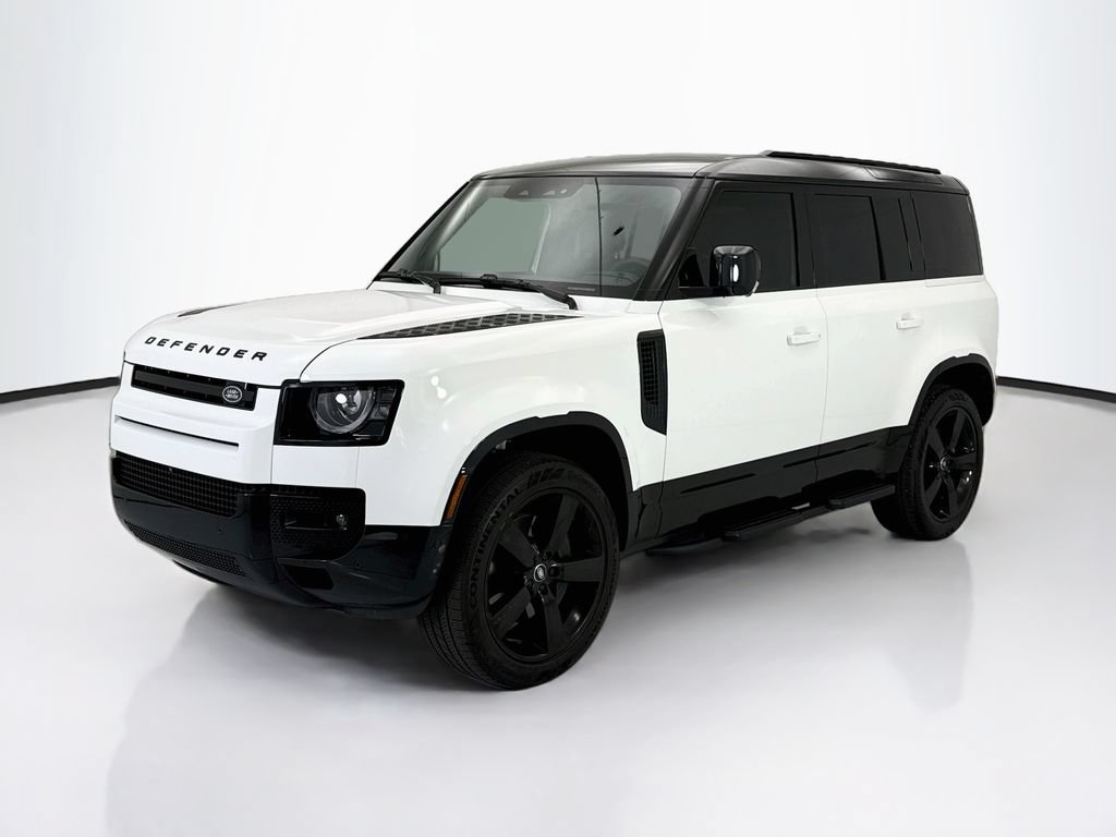 Used 2025 Land Rover Defender 110 X-Dynamic SE AWD/4WD image 1