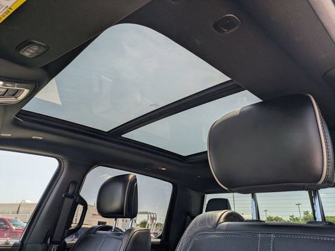 Used 2021 RAM 1500 Limited AWD/4WD image 14