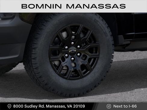 New 2026 Chevrolet Colorado W/T w/ WT Custom Package AWD/4WD image 9