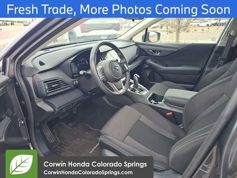 Used 2025 Subaru Outback Premium image 9