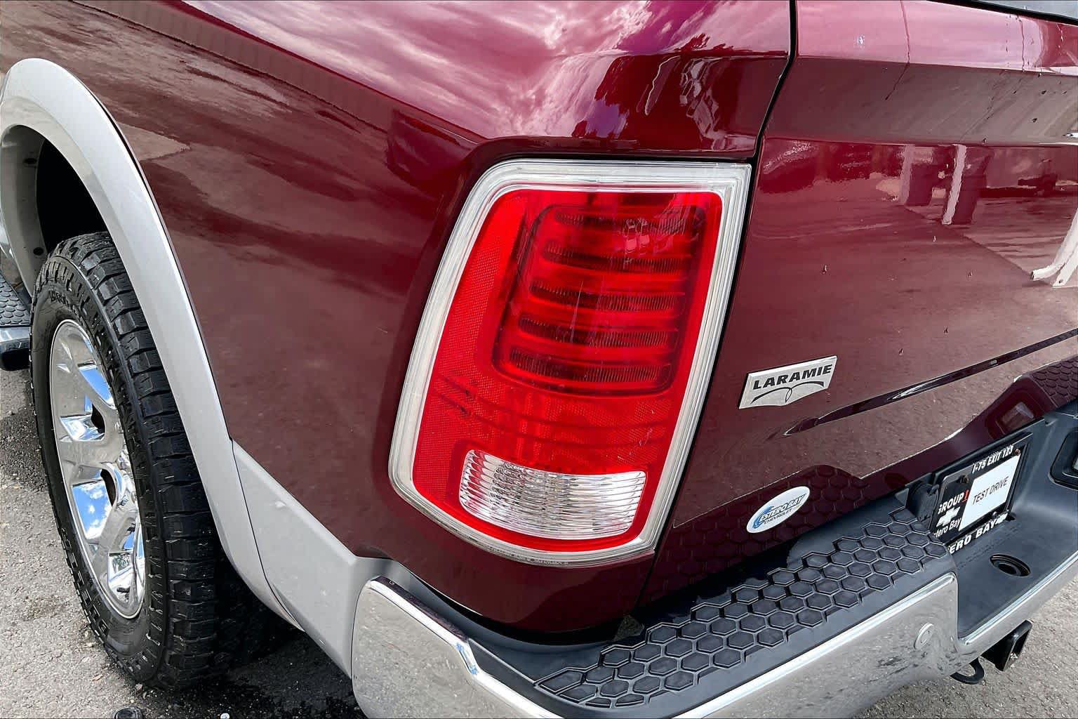 Used 2017 RAM 1500 Laramie w/ Convenience Group AWD/4WD image 28