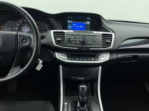 Used 2015 Honda Accord Sport image 5