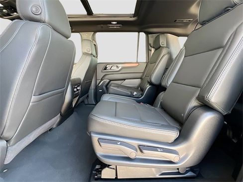 New 2026 GMC Yukon XL Denali w/ Sun & Power Step Package image 17