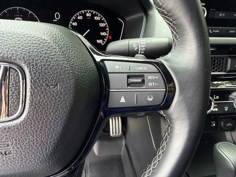 Used 2025 Honda Civic Sport image 13
