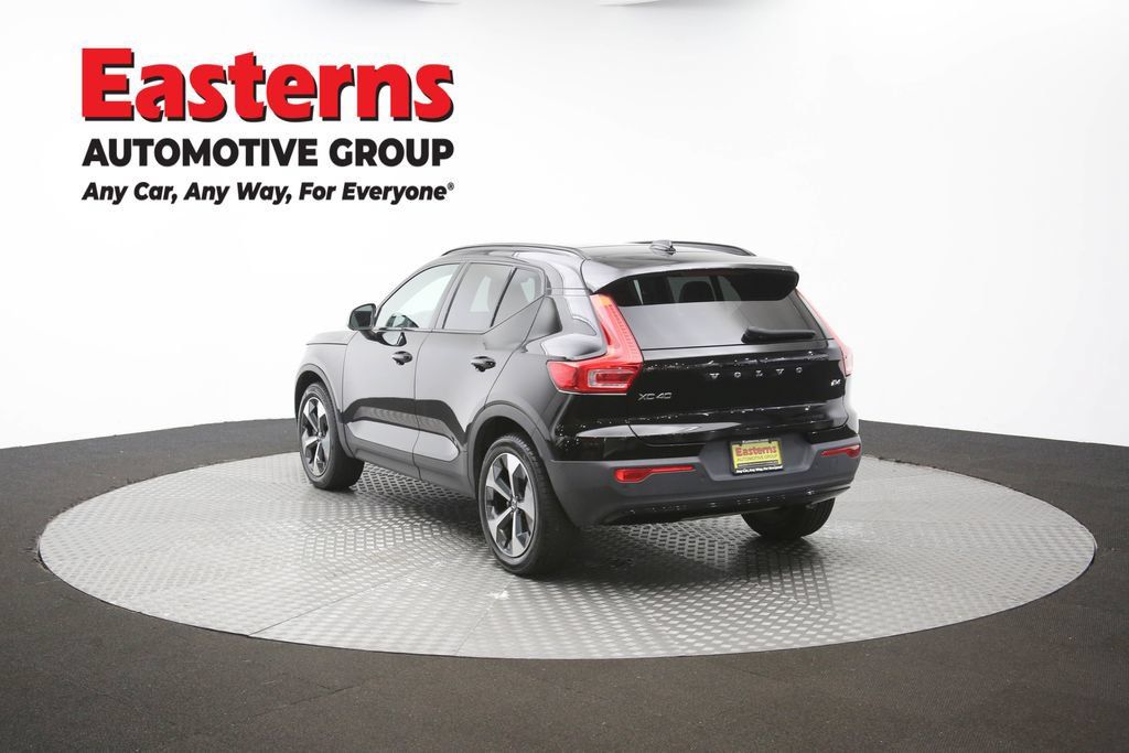 Used 2023 Volvo XC40 B4 Ultimate FWD image 61