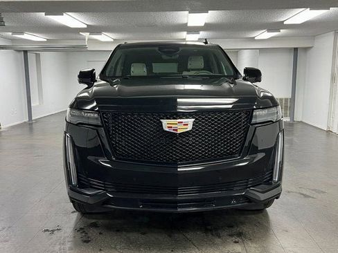 Certified 2023 Cadillac Escalade Sport Platinum image 8