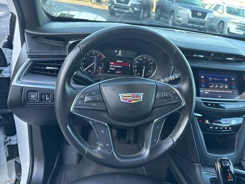 Used 2023 Cadillac XT5 Luxury w/ LPO, Floor Liner Package image 13
