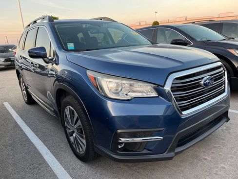 Used 2020 Subaru Ascent Limited w/ Technology Package AWD/4WD image 2