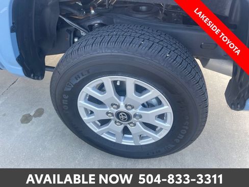 Certified 2026 Toyota Tacoma SR5 AWD/4WD image 14