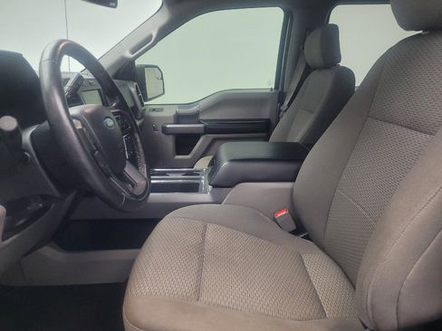 Used 2019 Ford F150 XLT w/ Equipment Group 302A Luxury AWD/4WD image 17